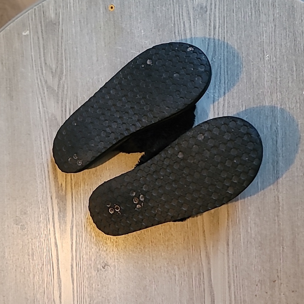 Teva Mush Wedge Flip Flop & Puma Fluff Flip Flop Size 10 - Picture 8 of 8